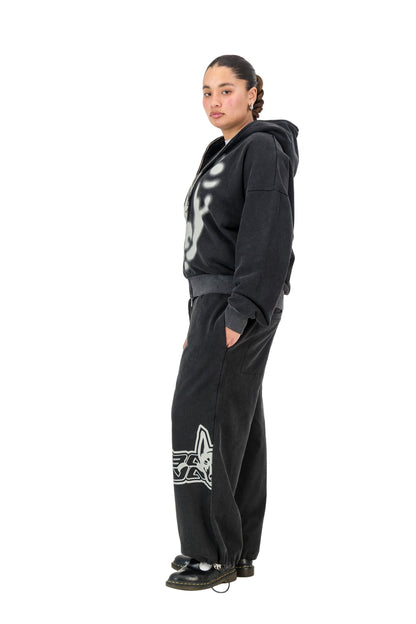 BACKYARD RAVER SWEATPANTS BLACK STONE WASH